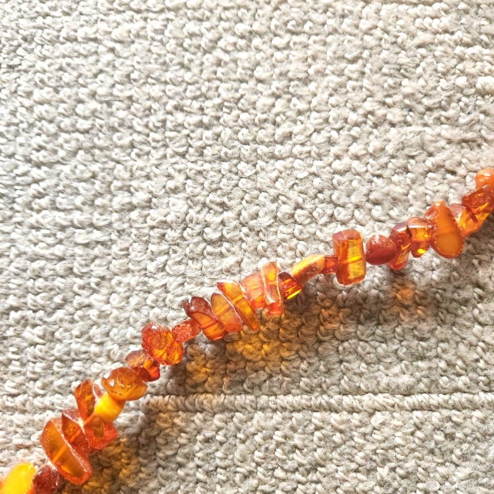 BALTIC AMBER NECKLACE FROM USSR